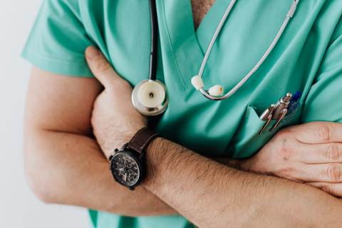 Alignment Healthcare Insider Sale of $550K Signals No Alarm