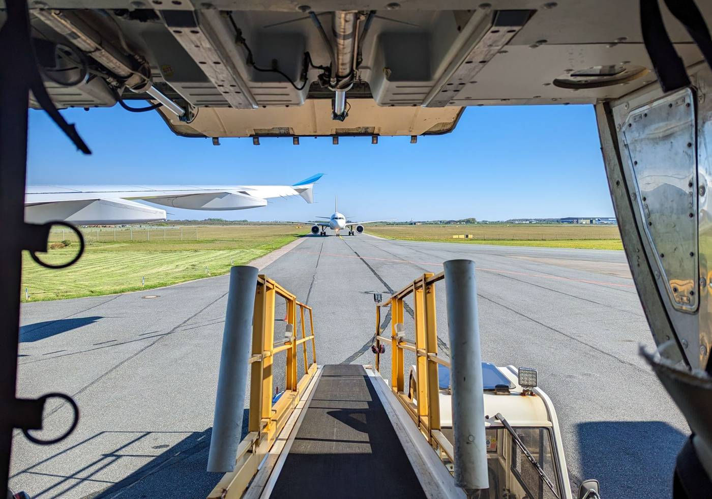 Cargo aircraft airport loading