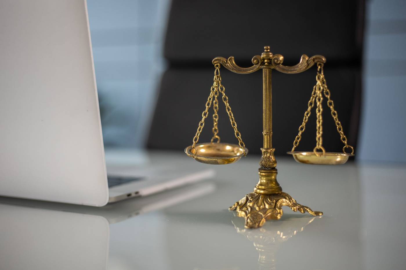 Legal tech attorney software office