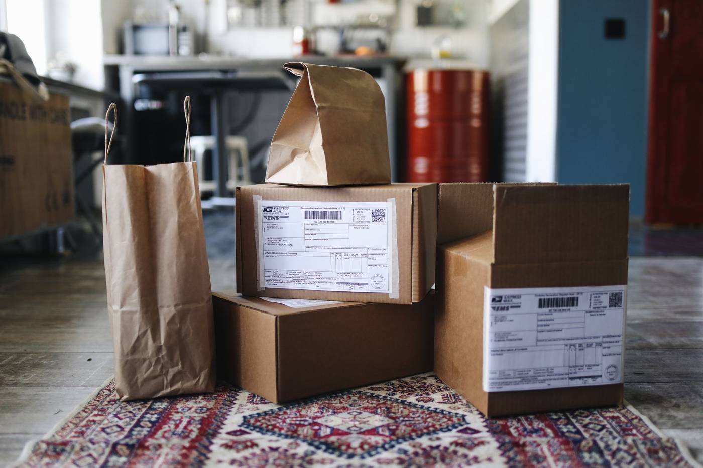 Online shopping delivery boxes