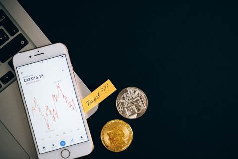 Silver Drops to Six Month Lows With Limited Downside