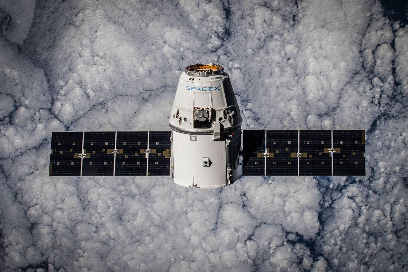 SpaceX Raises $25 Billion in Bond Sale